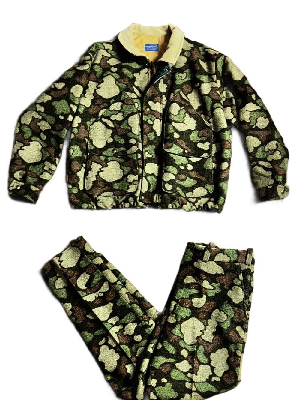 Pendleton ~ Men’s 2 X-Large ~ Green & Brown Camouflage ~ Wool Jacket & Pant Set